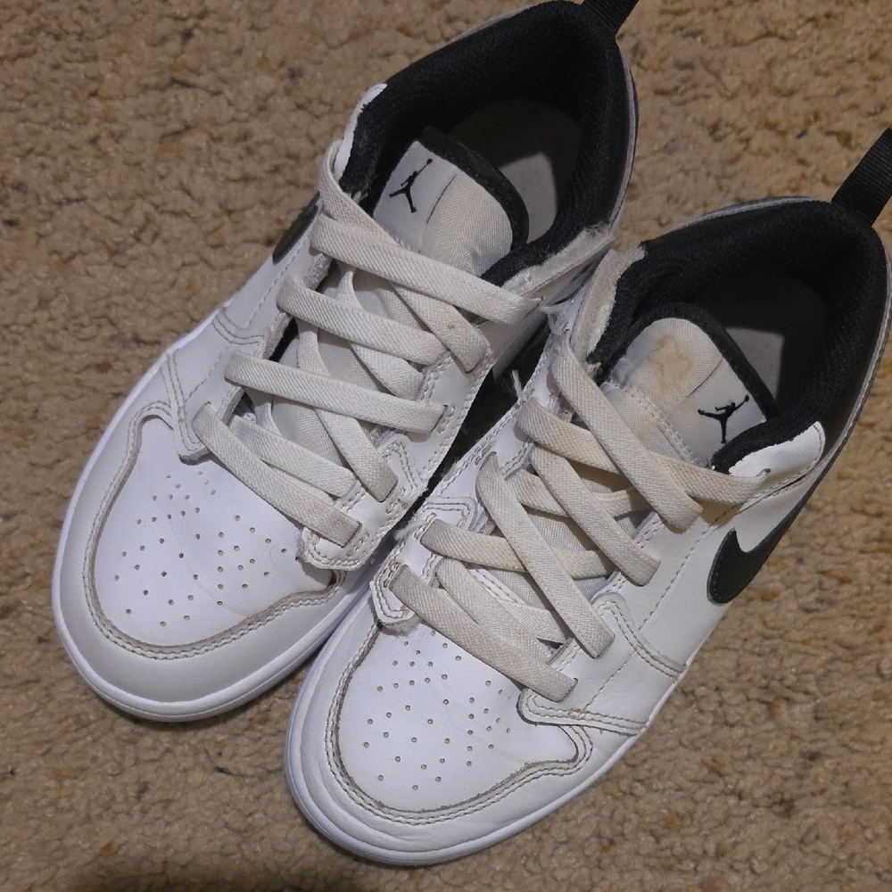 Jordan 1 Low Alt